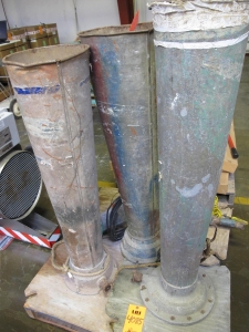 (7) COPPUS AND MISC. AIR MOVERS. LOADING & HANDLING FEE $15-4085